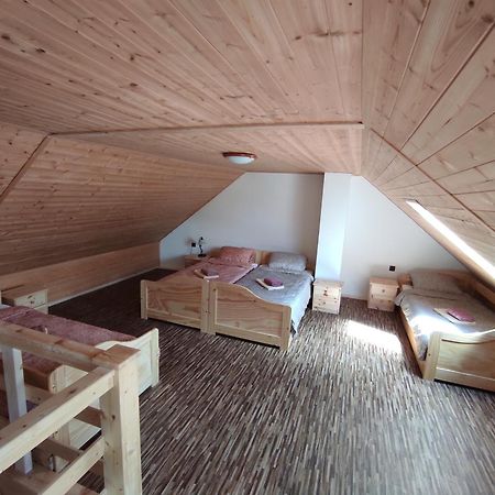 Statek Tomandlov Apartment Driten Luaran gambar