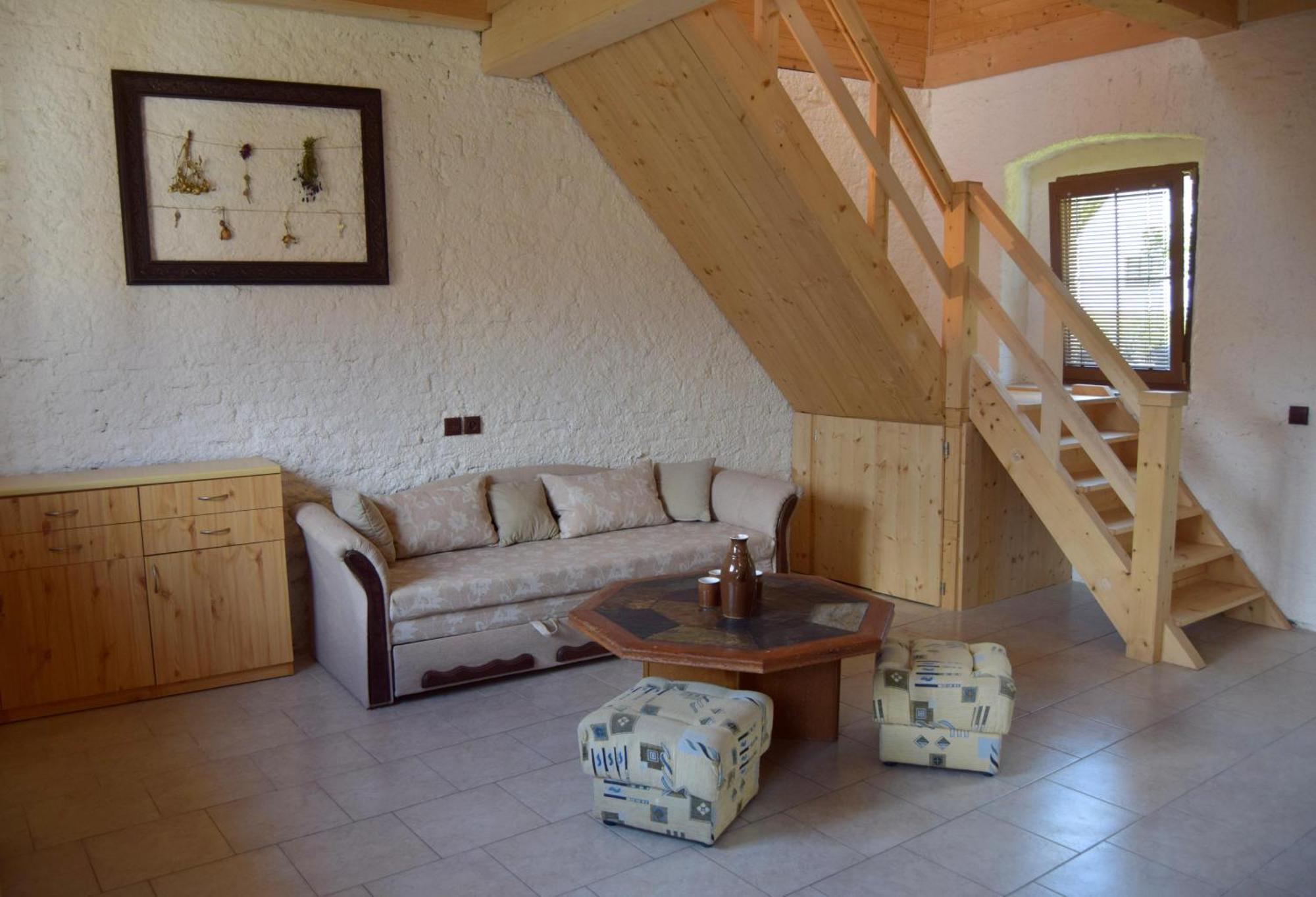 Statek Tomandlov Apartment Driten Luaran gambar